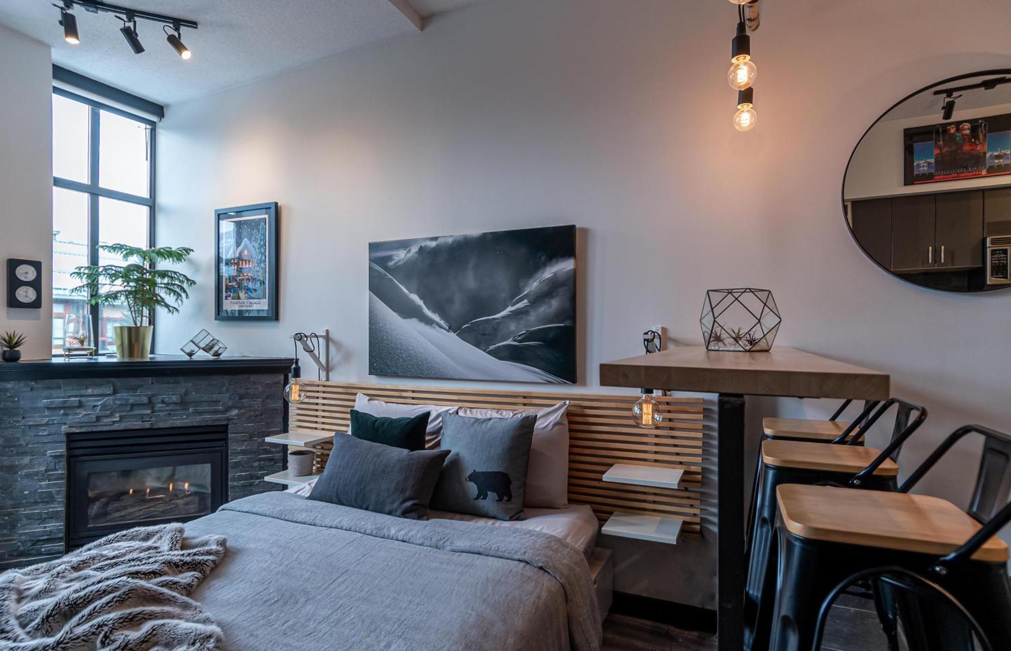 Alpenglow Lodge Queen Boho Studio By Mva Уислър Екстериор снимка